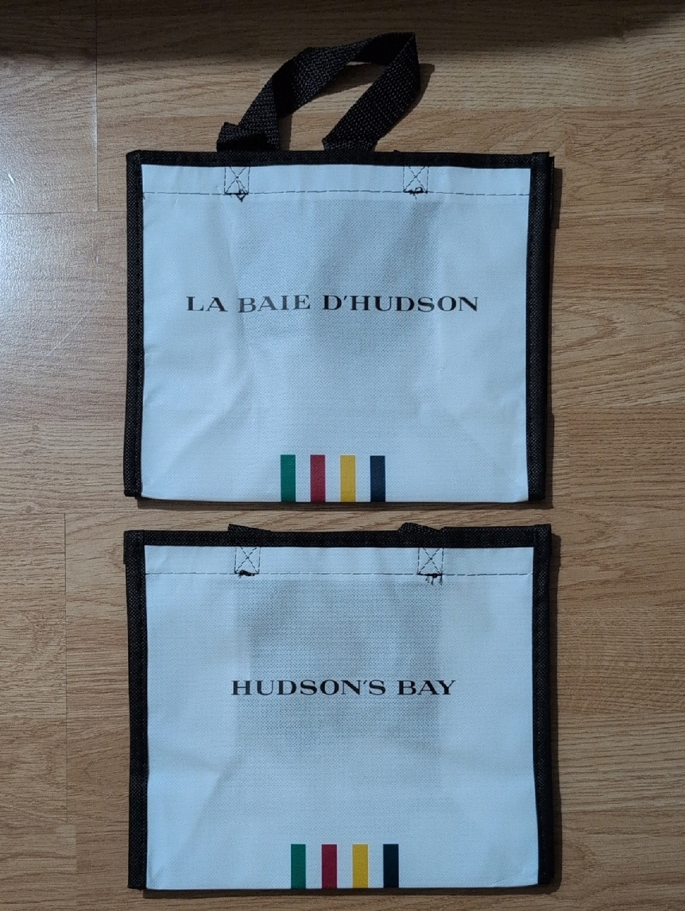 NWT Hudson's Bay Small White Tote Bag with Black Trim (Set Of 2)